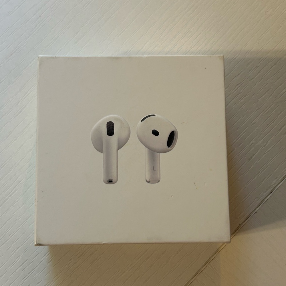 Brand New AirPod 4